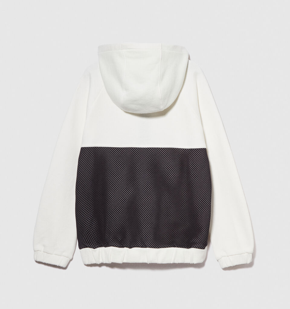 Sporty sweatshirt with logo - boys' knitwear - White | Sisley Young image number 2